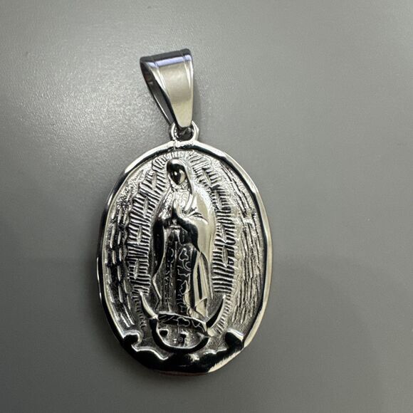 Virgin Mary Stainless Steel Pendant Jesus Christ Religious Faith 24 Inch Necklac - Picture 1 of 7